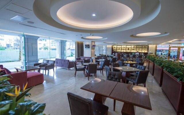 Arsma Hotel