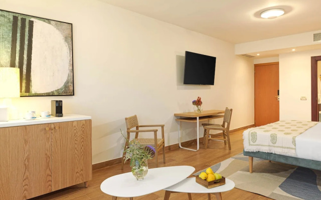 SEAFOS Luxury Resort & Spa - Limited Edition by Leonardo Hotels