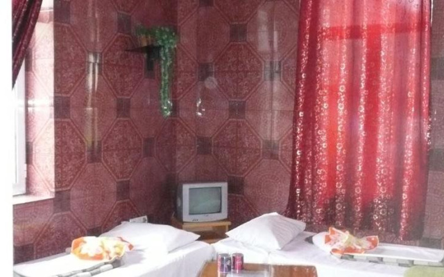 Shans 2 Hostel