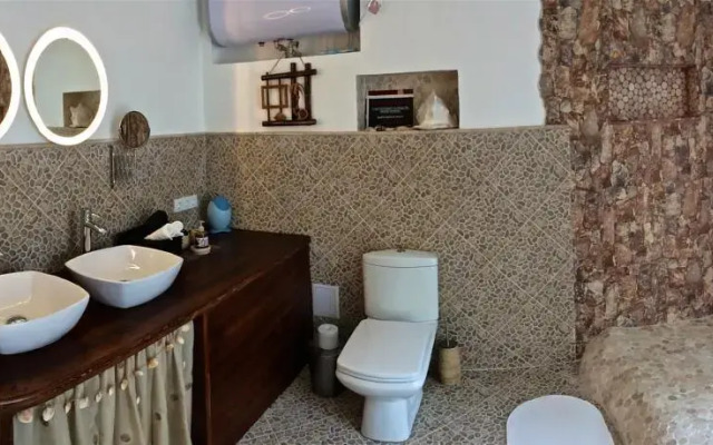 Wave Holiday Home