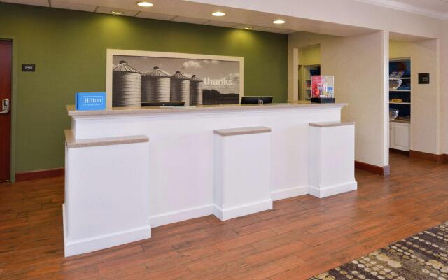 Hampton Inn & Suites Wilmington