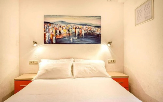 Ennio - 100m From the Beach - A1 Narančasti