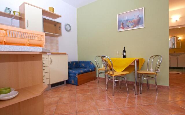 Apartments Nadia 1493