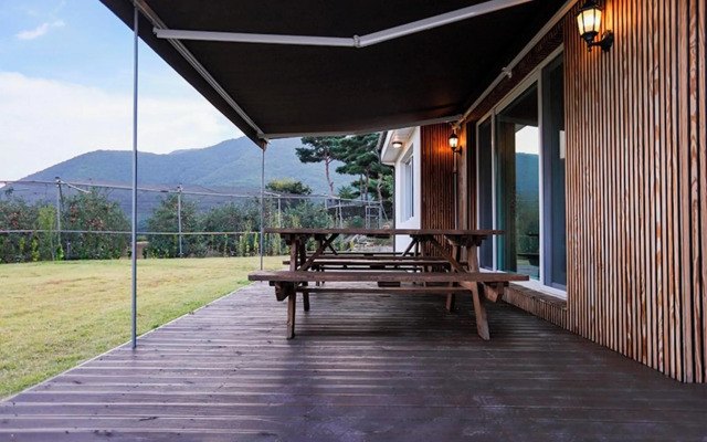 Pohang Haneulbyeoliyagi Pension