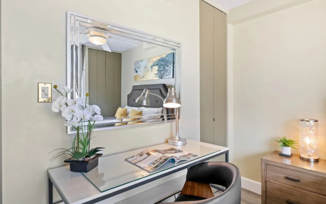 Pacific Monarch - 1 BR - Ocean & City Views