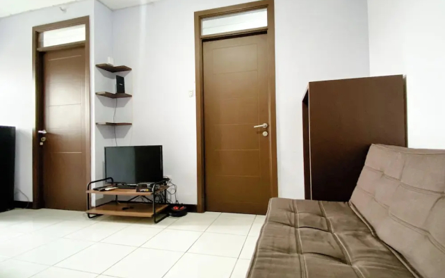 Homey and Cozy Living 2BR Lagoon Bekasi Town Square Apartment