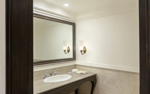 Aurika, Udaipur - Luxury by Lemon Tree Hotels