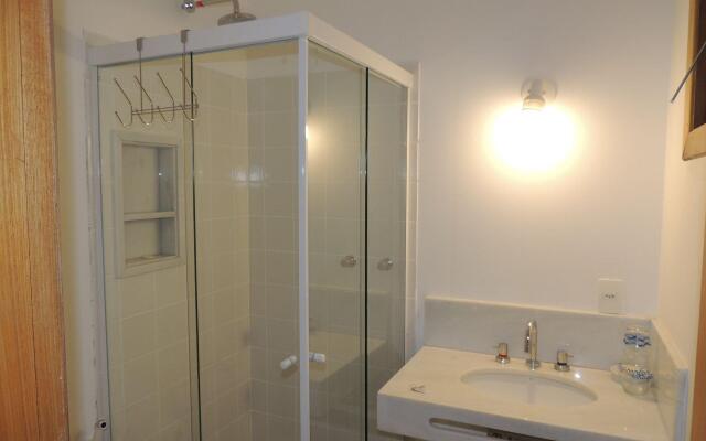 Casa com 7 suites em Correas - Petropolis