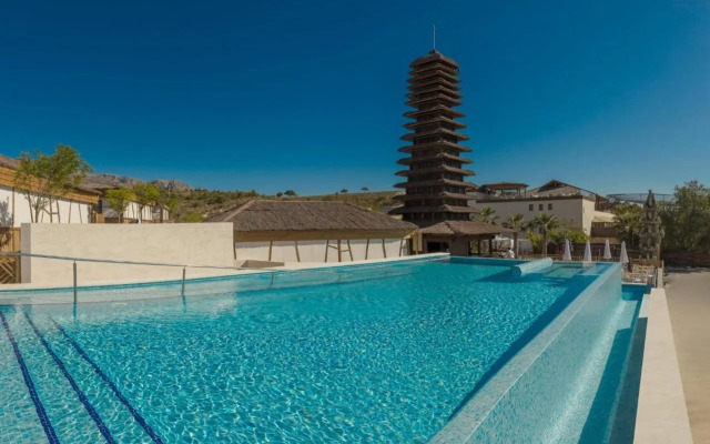 Magic Natura Animal, Waterpark & Polynesian Resort