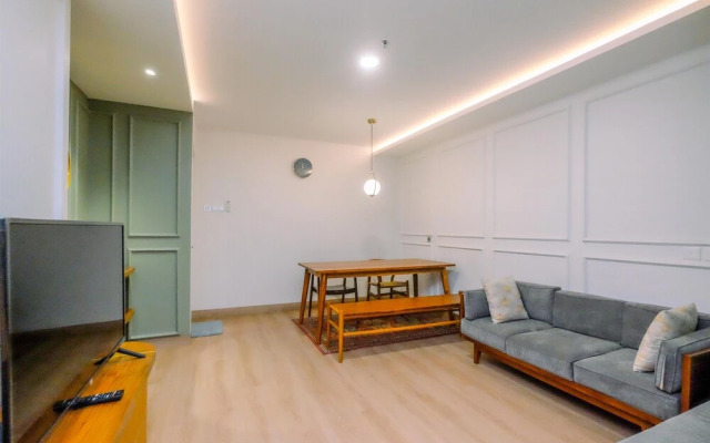 Modern Look 2BR at Sentul Tower Apartment