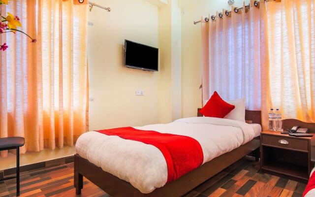 Oyo 382 Hotel Dela Mount