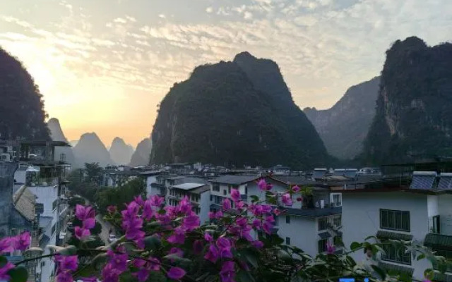 Yangshuo Yong 8 Boutique Hotel (Yangshuo Qiangu Scenery Area)