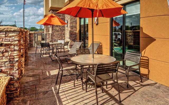Hampton Inn & Suites Clarksville