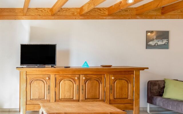 Secluded Holiday Home in De Haan With Garden