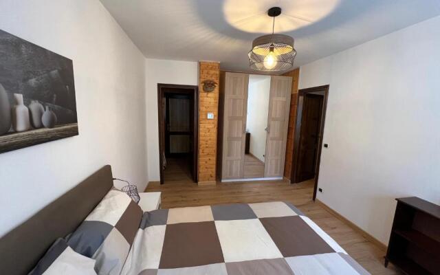 Residence Valtellina - Salita Baradello