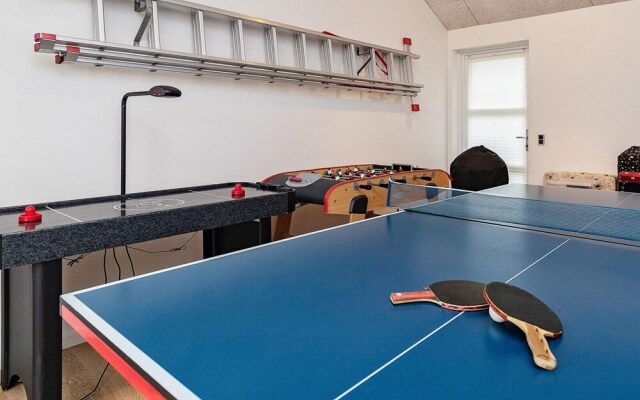 8 Person Holiday Home in Brovst-by Traum