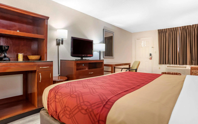 Econo Lodge Pearl - Jackson