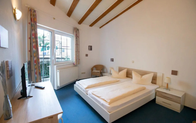 Hotel Schlosshof