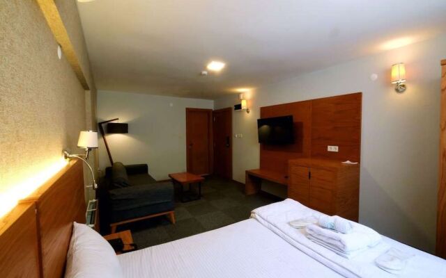 Varyant Hotel