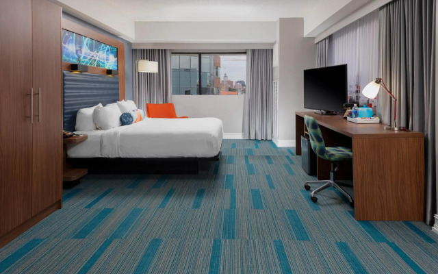 Aloft Nashville West End