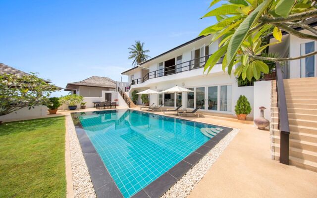 Ban Mok Talay Beachfront Villa