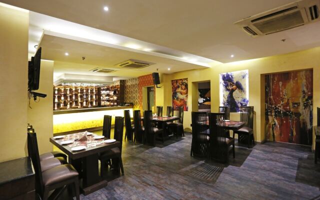 OYO 8902 Hotel Ronald Inn