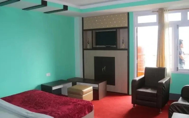 Hotel Flavours Inn