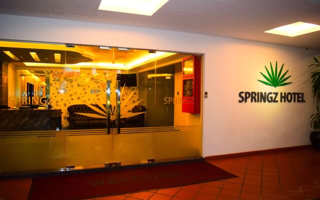 Springz Hotel Bukit Jalil