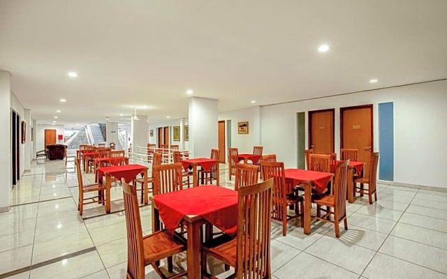 Prime Cailendra Hotel