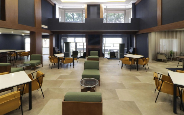 Courtyard by Marriott Monterrey Airport
