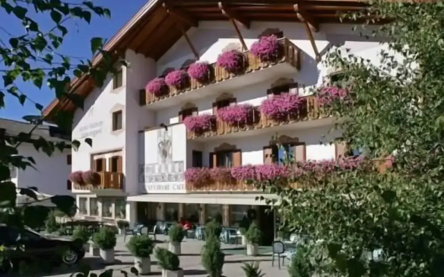 Hotel Tschurtschenthaler