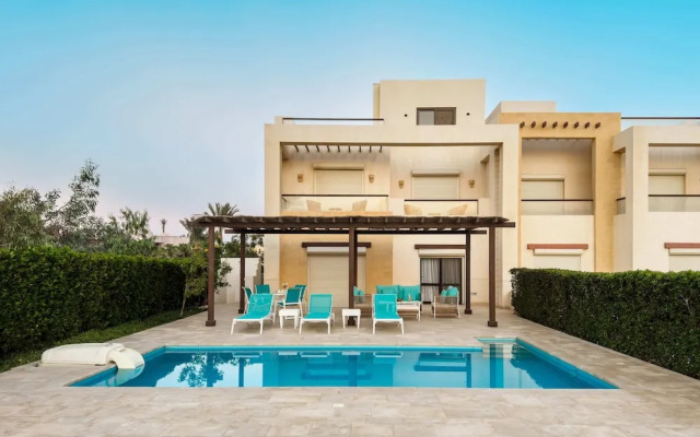 Xuru Stays I Sundown Symphony 4mbdr Villa @ Joubal El Gouna