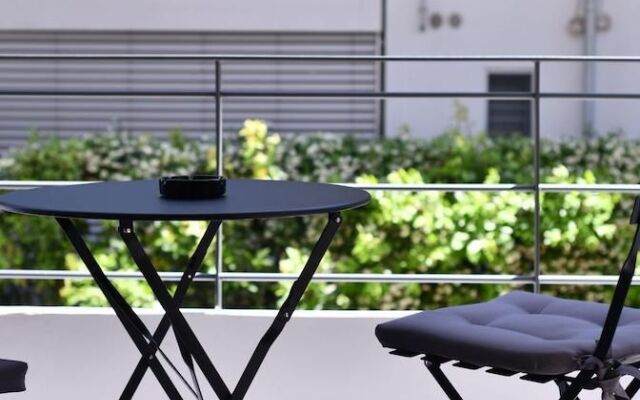 Olala Soho Apartments
