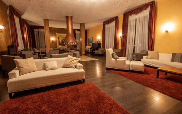 Hotel Cristallo Club