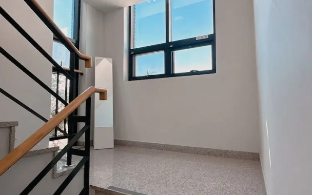 Yolo House