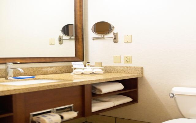 Holiday Inn Express Hotel & Suites Berkeley by IHG