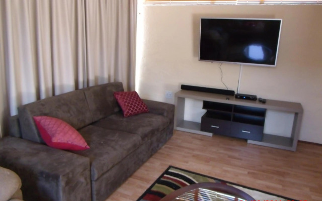 Chalet no. 2 Petunia