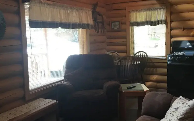 Alaska Kozey Cabins