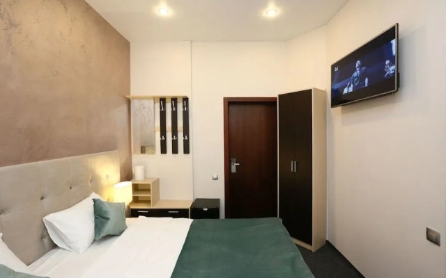 Eden Hotel