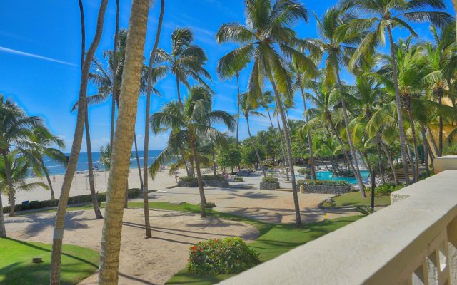 Coral Costa Caribe Beach Resort - All Inclusive