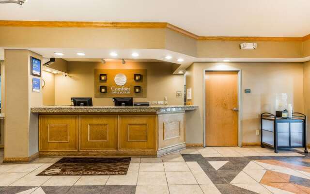 Comfort Inn & Suites Mishawaka - South Bend