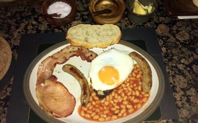 Central Kendal Deluxe