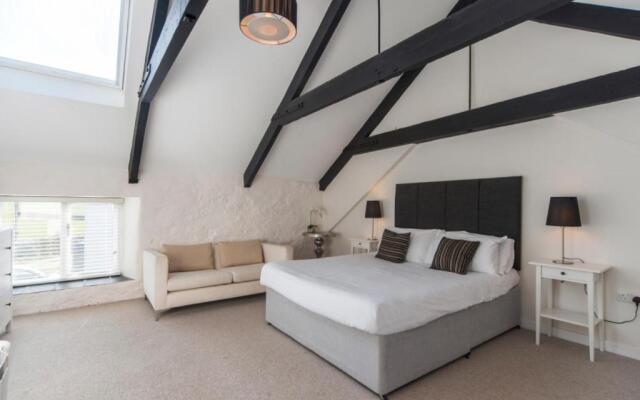Cape Cornwall golf & Leisure