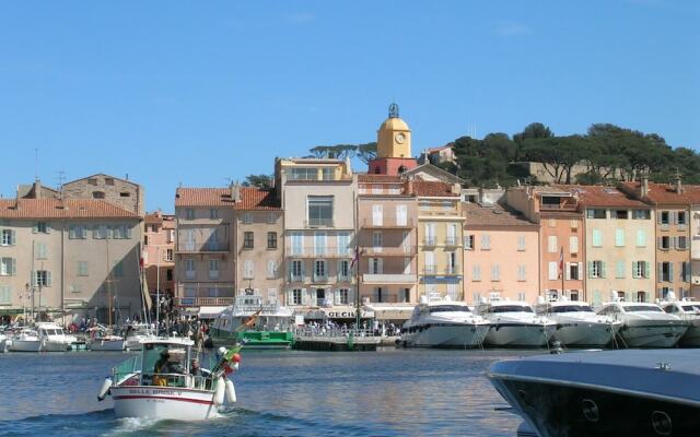 2P calme & confort à 3 min du tribunal