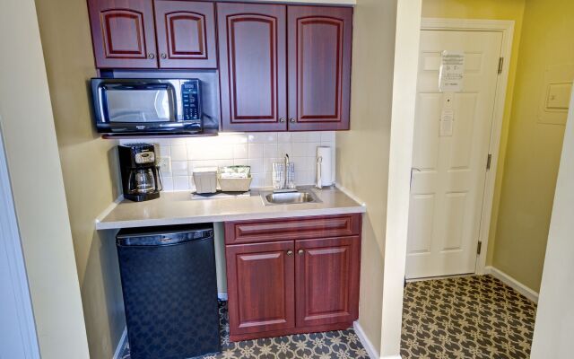 Club Wyndham Bay Voyage Inn