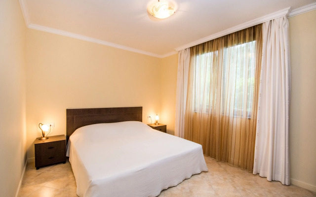 Santa Marina Holiday Village