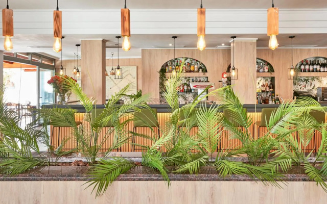 Flacalco Hotel & Apartments