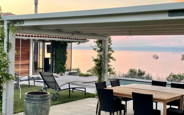 Villa The View