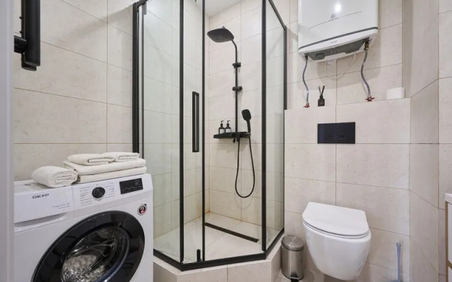 Йо Плейс на улице Героя Владислава Посадского 16/1