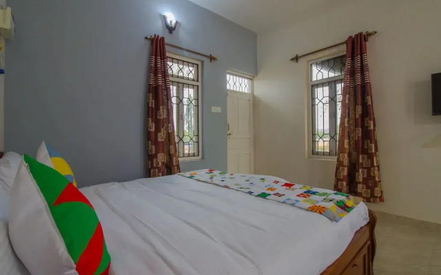 OYO 14644 Home Riverview Studio Siolim